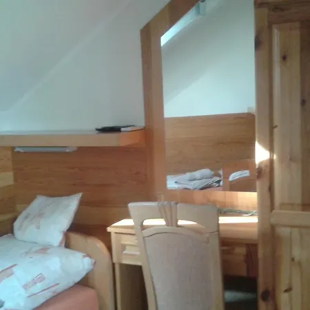 May Pince Panzio Bed & Breakfast Bóly